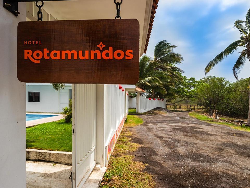 Hotel El Faro Playa Chachalacas 外观 照片